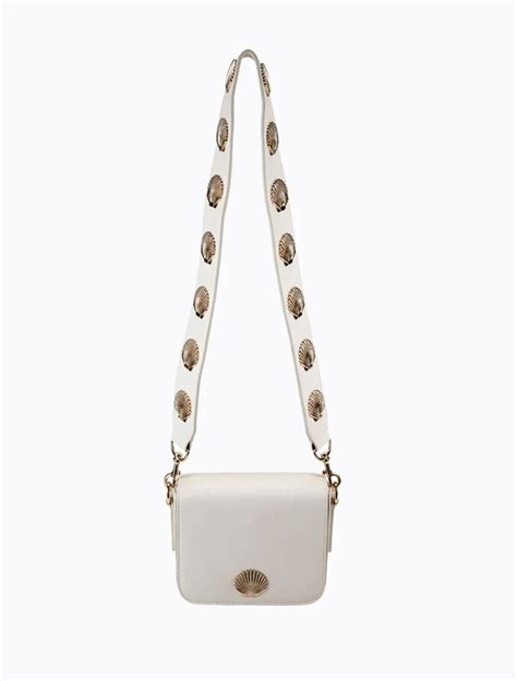 poppy lissiman shell bag dupe|Poppy Lissiman .